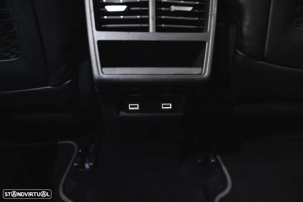 DS DS7 Crossback E-Tense Performance Line EAT8 - 50