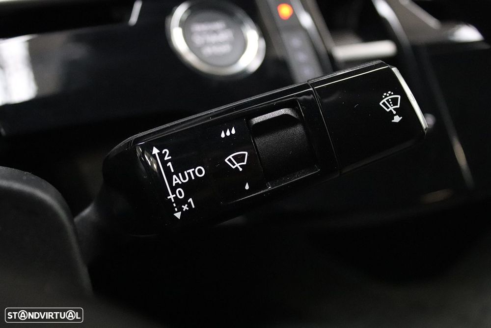 Peugeot 3008 1.2 Hybrid Allure e-DCS6 - 18
