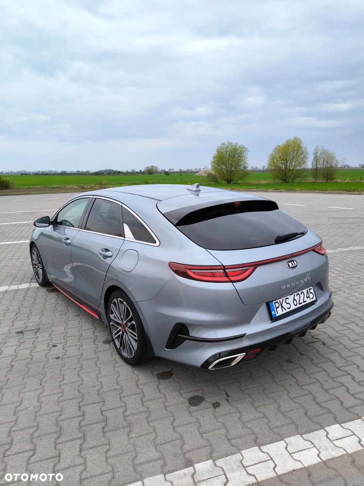 Kia ProCeed - 9