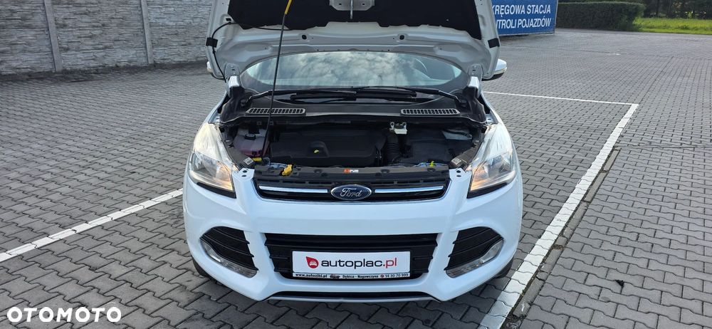 Ford Kuga 2.0 EcoBlue 4x4 TITANIUM - 24