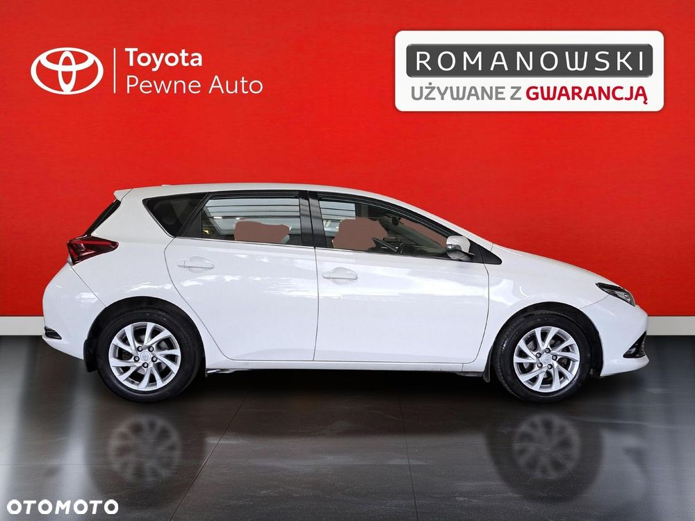 Toyota Auris - 6
