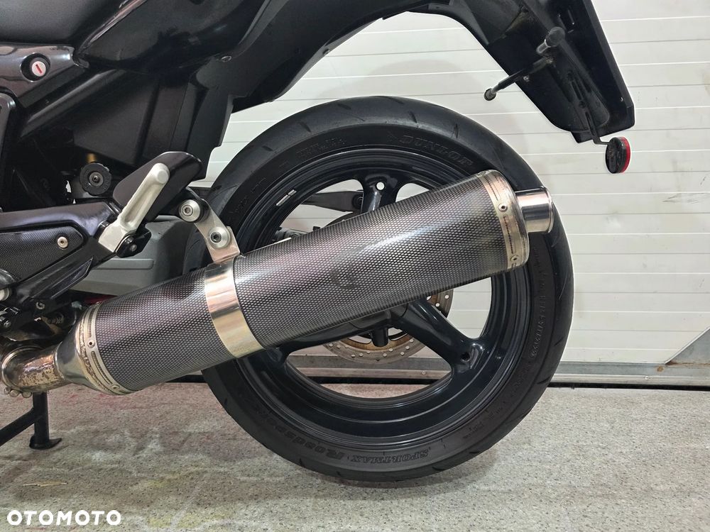 Moto Guzzi 1200 - 15