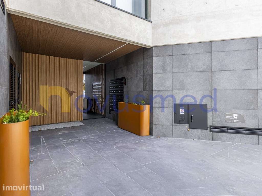Apartamento T3 com Vista Rio e Piscina no rooftop em Santarém - Grande imagem: 2/34