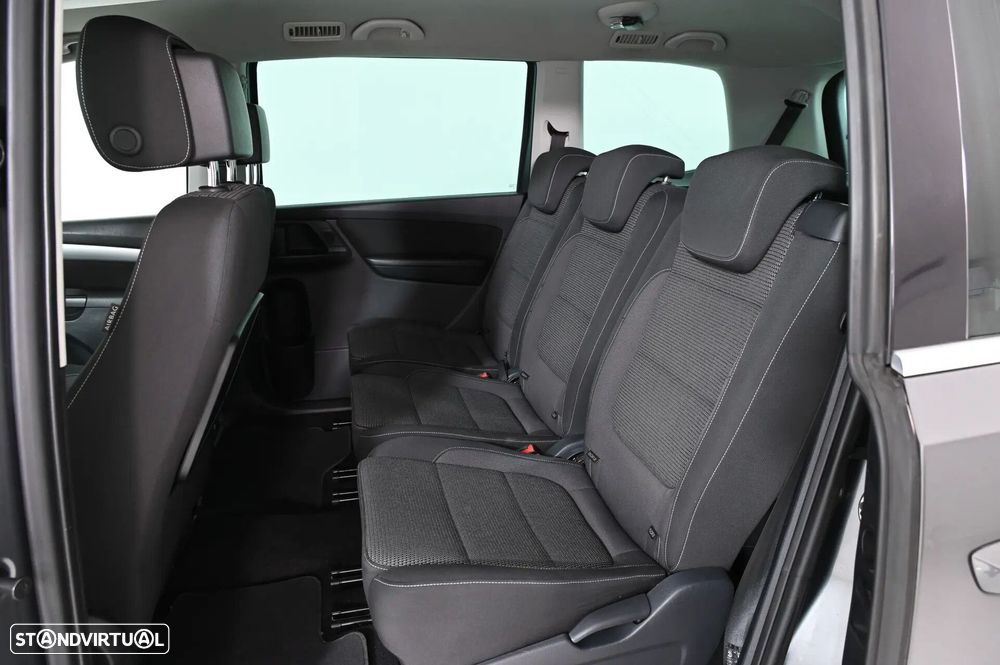 VW Sharan 2.0 TDI Confortline - 26