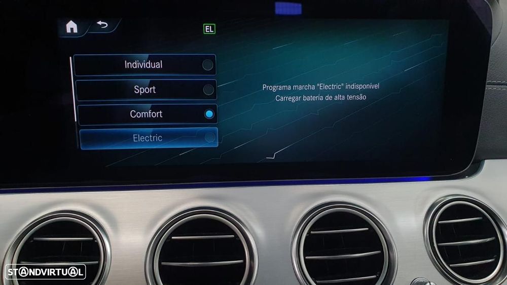 Mercedes-Benz E 300 de 9G-TRONIC AMG Line - 32