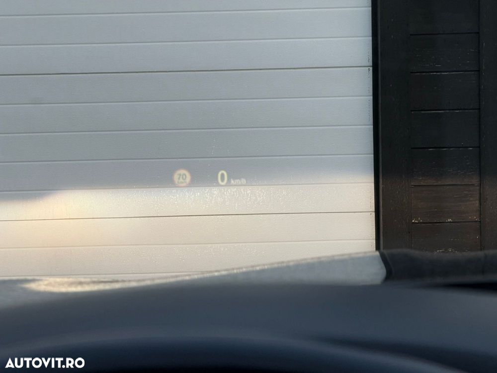 BMW Seria 5 520d - 14