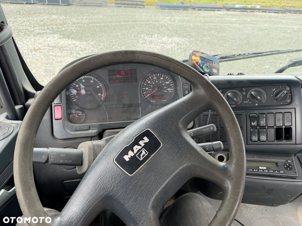 MAN TGM 18.280 4X2 BB - 26