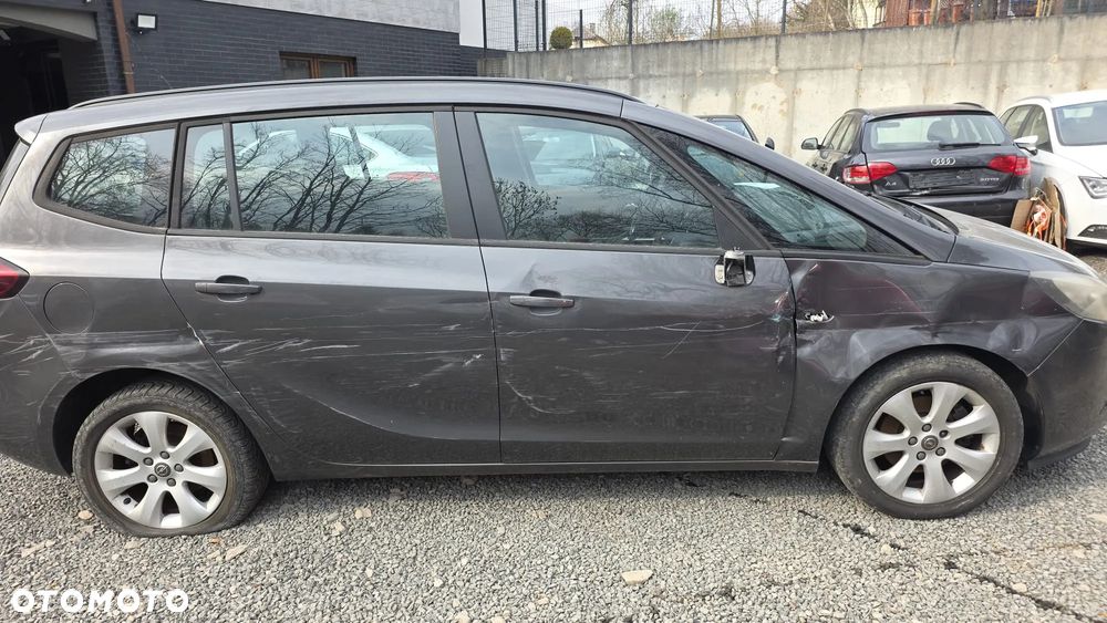 Opel Zafira Tourer 2.0 CDTI Edition - 6