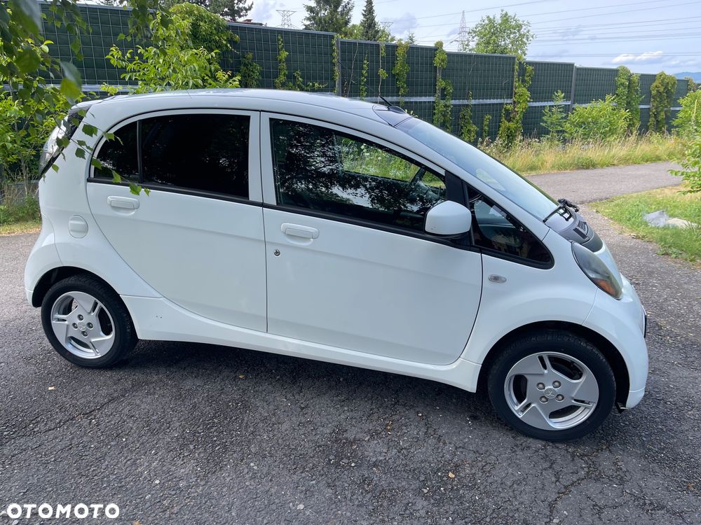 Mitsubishi i-MiEV - 4