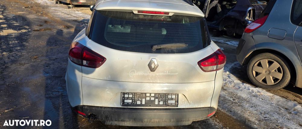 Flaps stanga / dreapta Bara spate Renault Clio 4 Combi 2015 - 2018 - 2
