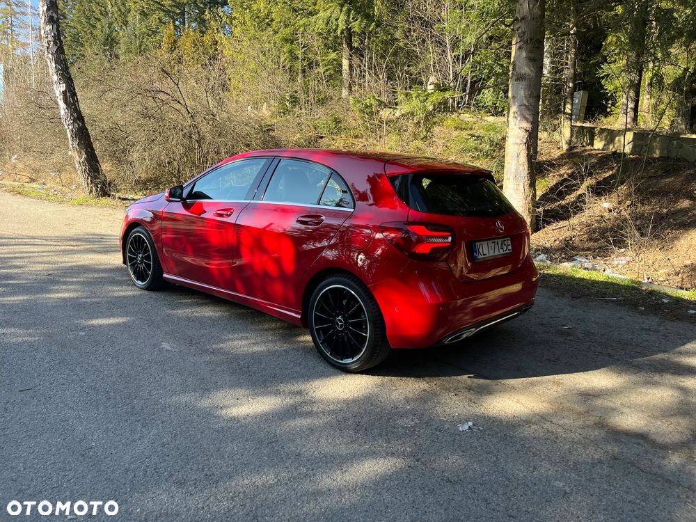 Mercedes-Benz Klasa A 220 4Matic 7G-DCT AMG Line - 2