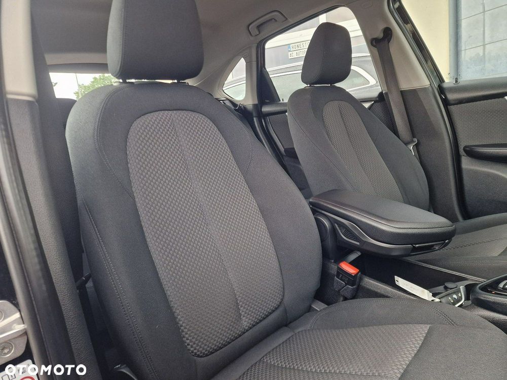 BMW Seria 2 218d Active Tourer - 24