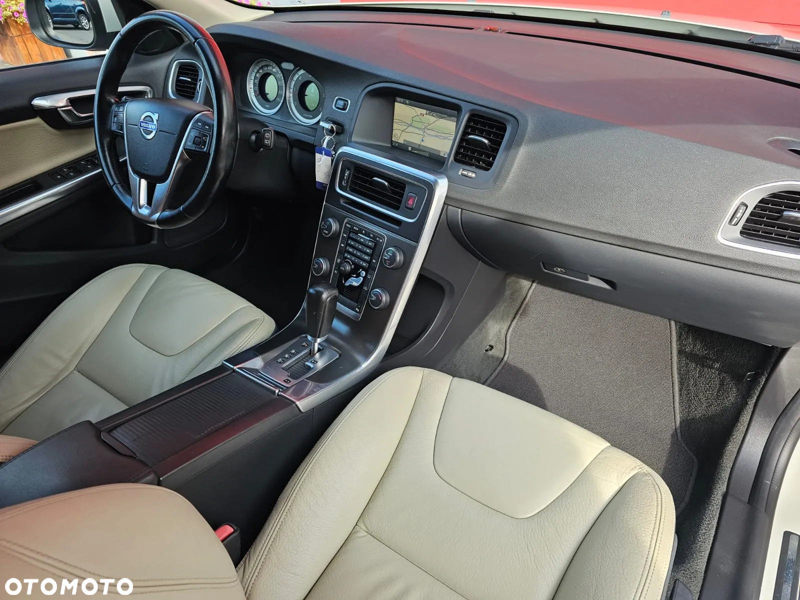 Volvo V60 D3 Geartronic Summum - 20