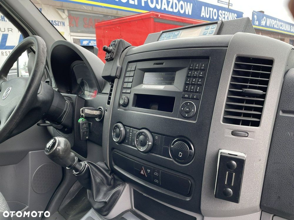 Volkswagen Crafter - 14