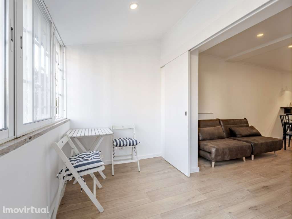 Apartamento T2 com estacionamento na Avenida do Faial, Monte do Est... - Grande imagem: 2/24