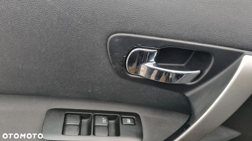 Nissan Qashqai 1.6 acenta - 18