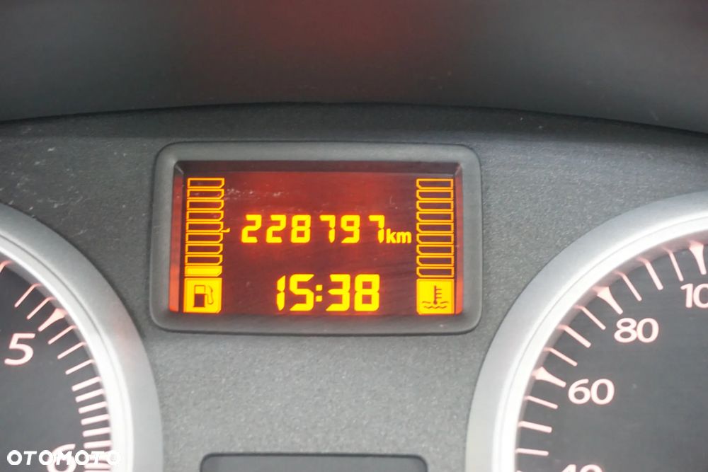 Dacia Duster dCi 110 FAP 4x2 Laureate - 26