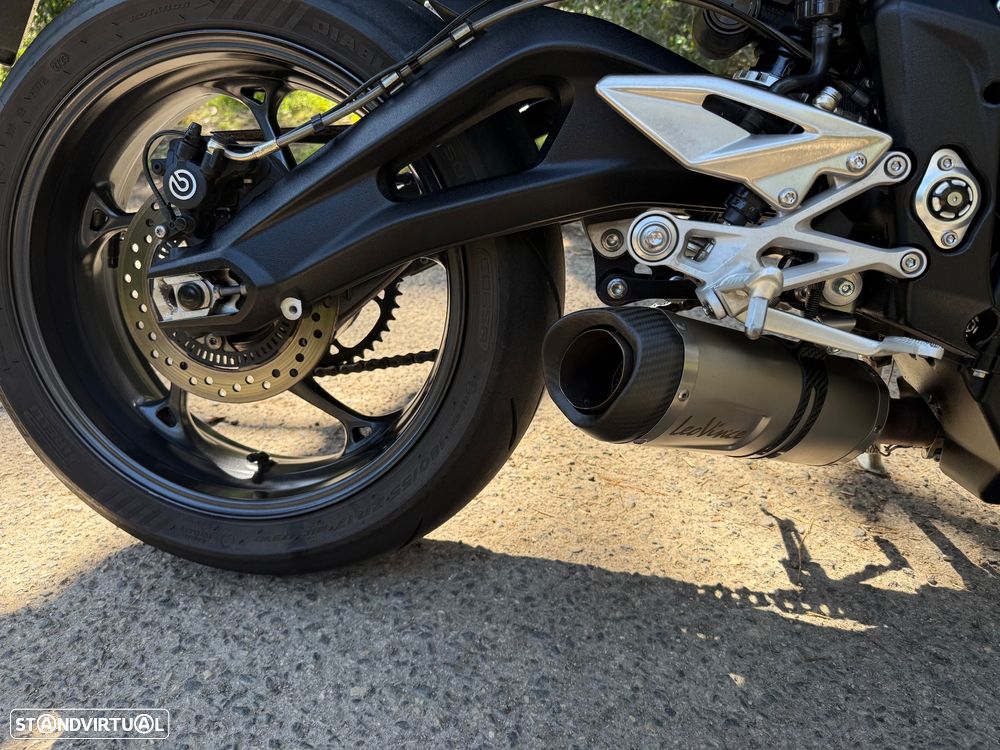 Triumph Street Triple 660 S 35Kw - 24