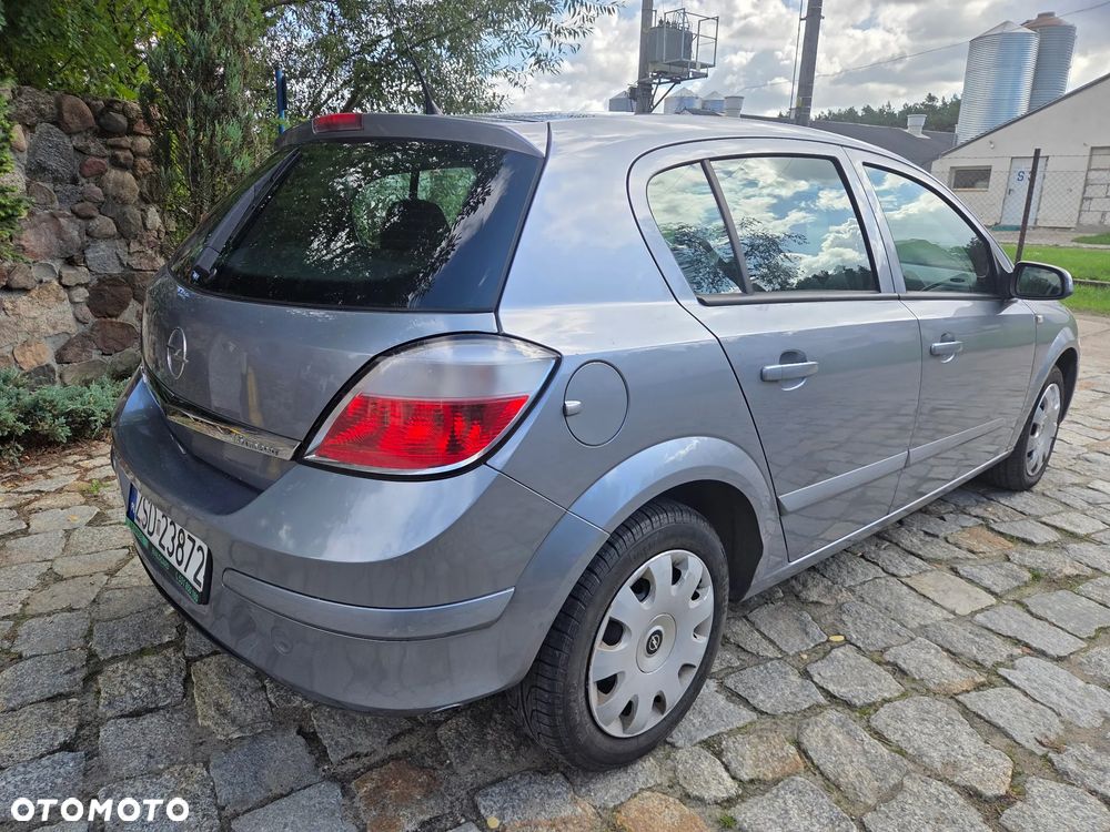 Opel Astra 1.6 Sport - 4