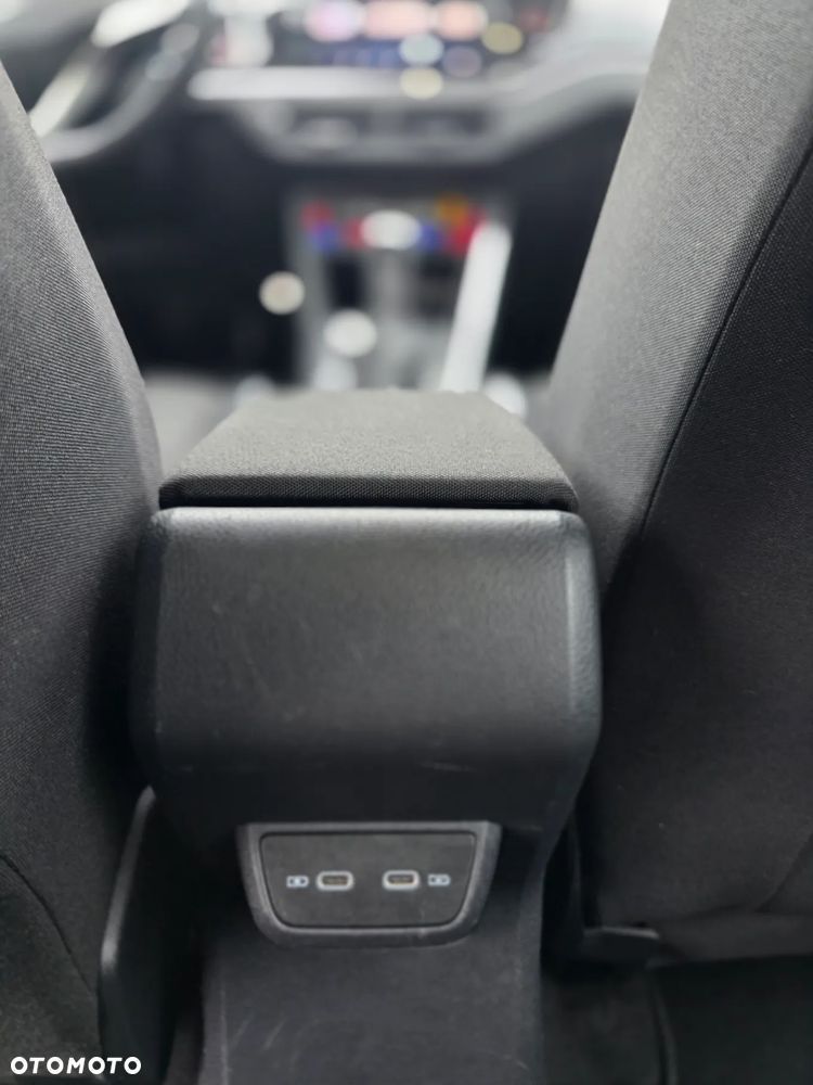 Volkswagen Taigo 1.5 TSI ACT Style DSG - 37