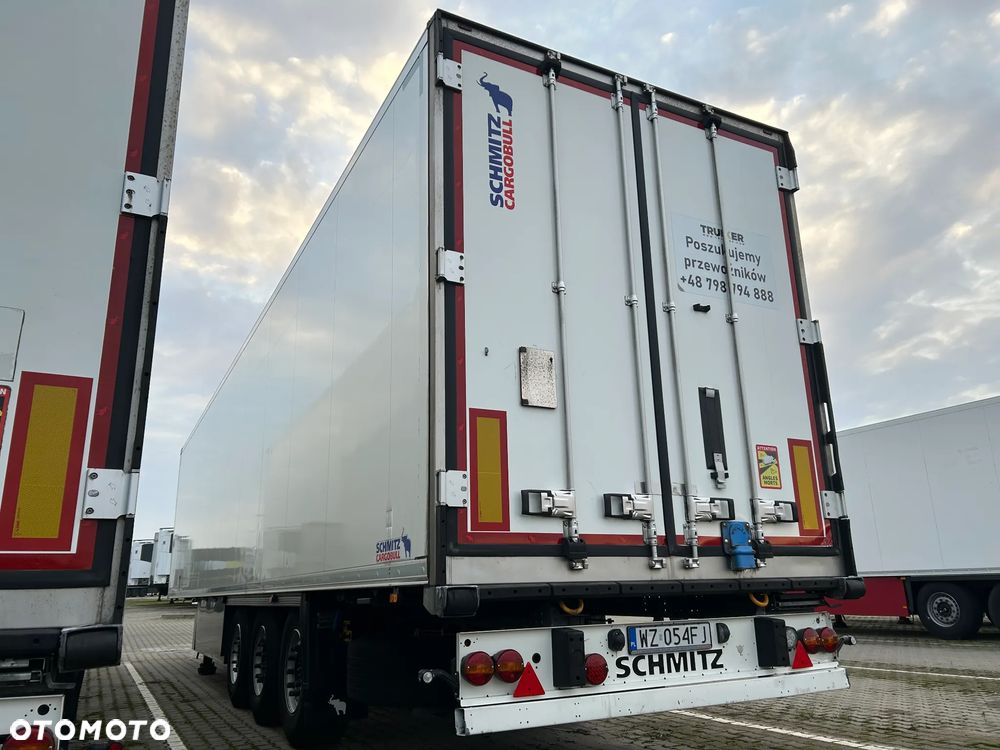 Schmitz Cargobull - - 9