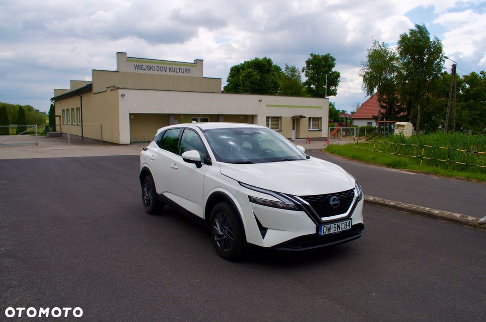 Nissan Qashqai - 2