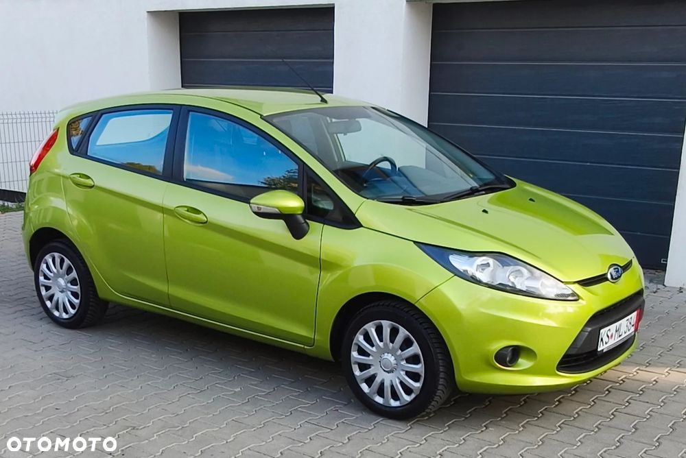 Ford Fiesta - 38