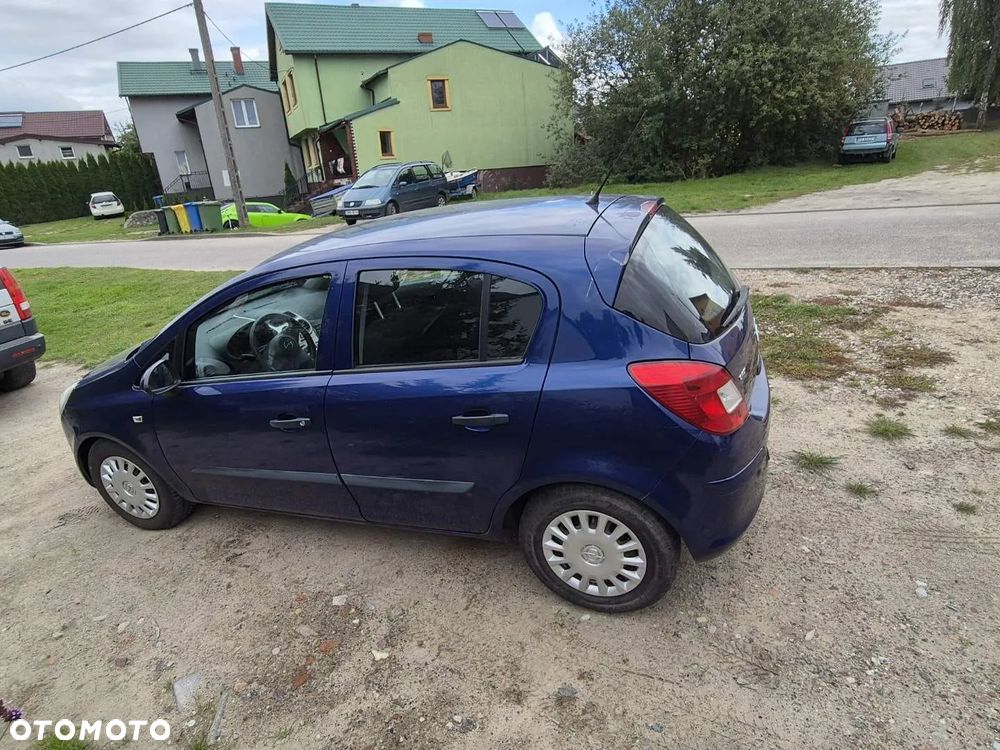 Opel Corsa 1.2 16V Enjoy - 3