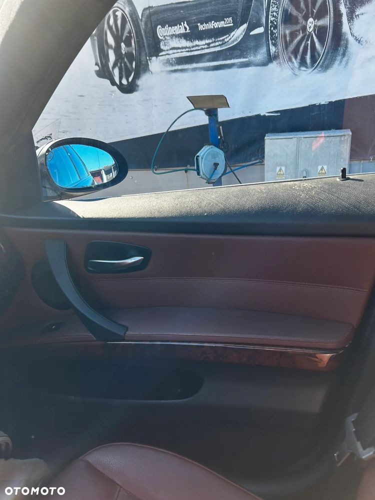 BMW Seria 3 - 16