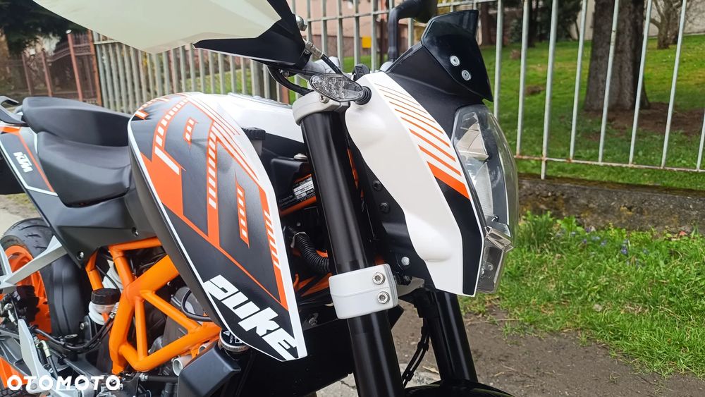 KTM Duke - 13