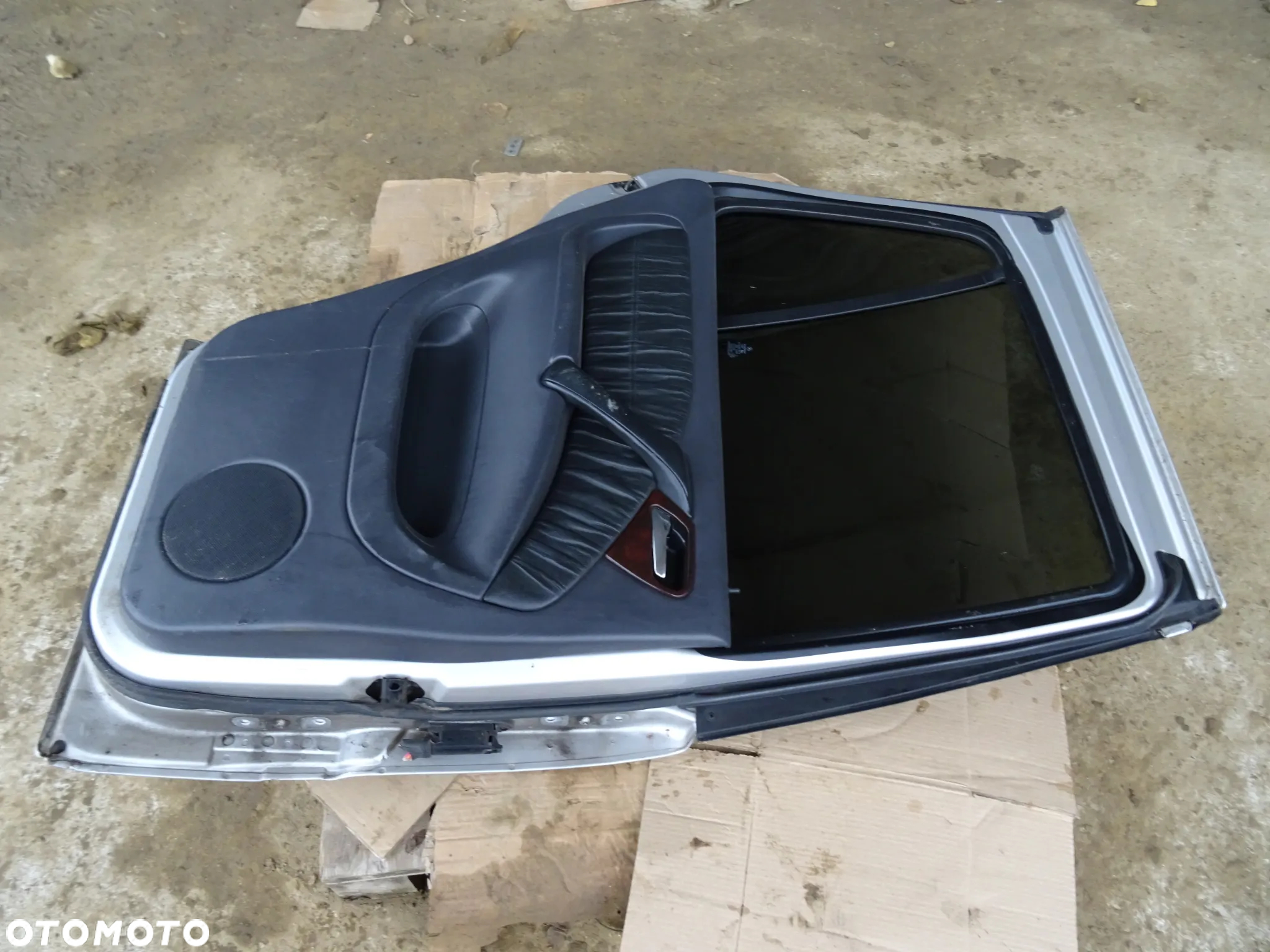 Drzwi Lewe Tył Mercedes ML W163 2000 744 (Gołe) - 9