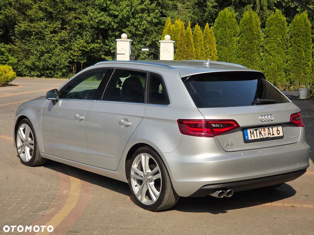 Audi A3 Sportback 1.4 TFSI S line Sportpaket - 11