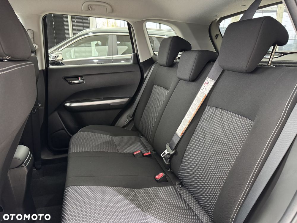 Suzuki Vitara - 13