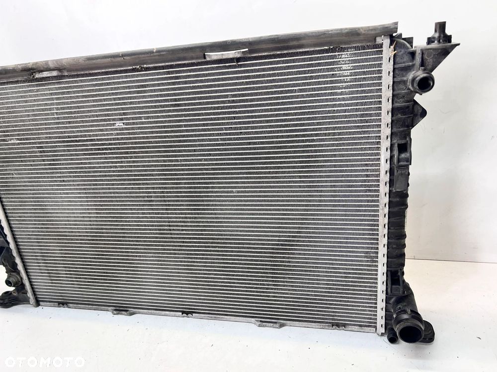 CHŁODNICA WODY AUDI A4 B8 A5 8T Q5 A6 C7 A7 8K0121251Q - 6
