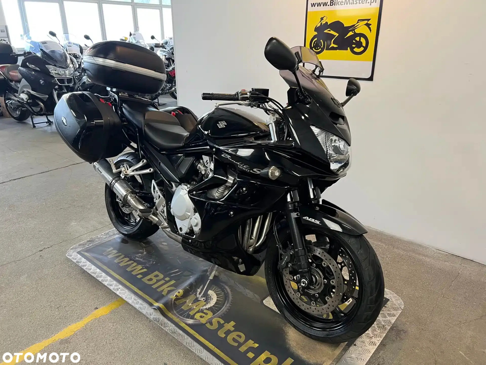 Suzuki Bandit - 3