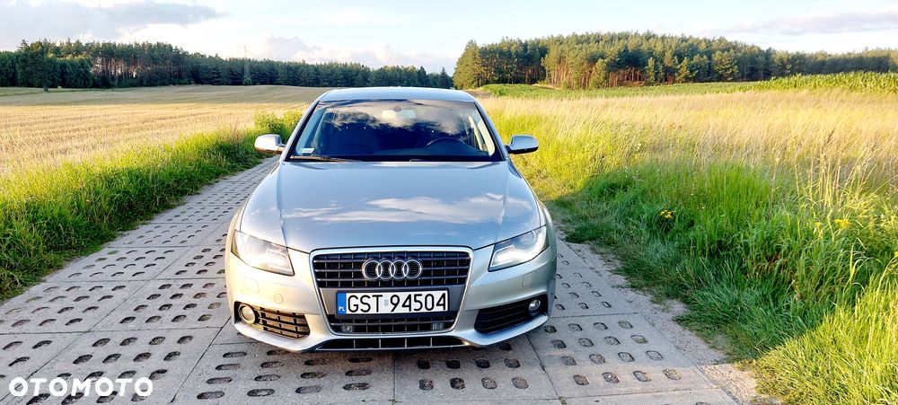 Audi A4 Limousine - 2