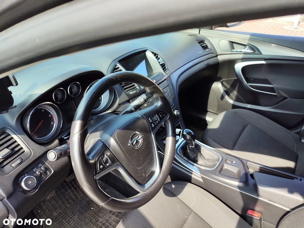Opel Insignia 2.0 CDTI - 7