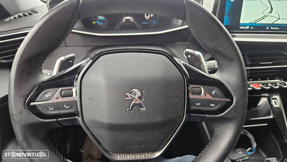 Peugeot 2008 1.5 BlueHDi Allure Pack EAT8 - 47