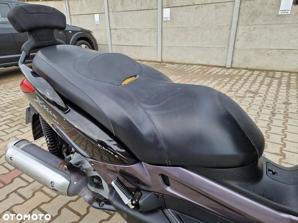 Yamaha X-max - 27