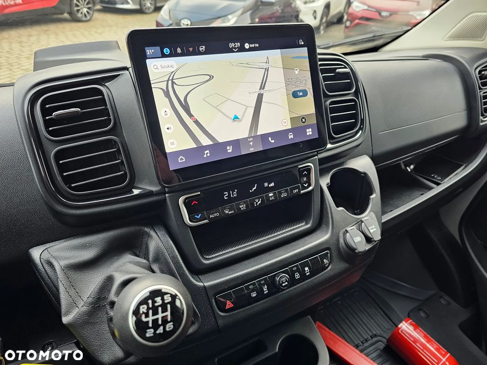 Toyota Proace MAX - 10