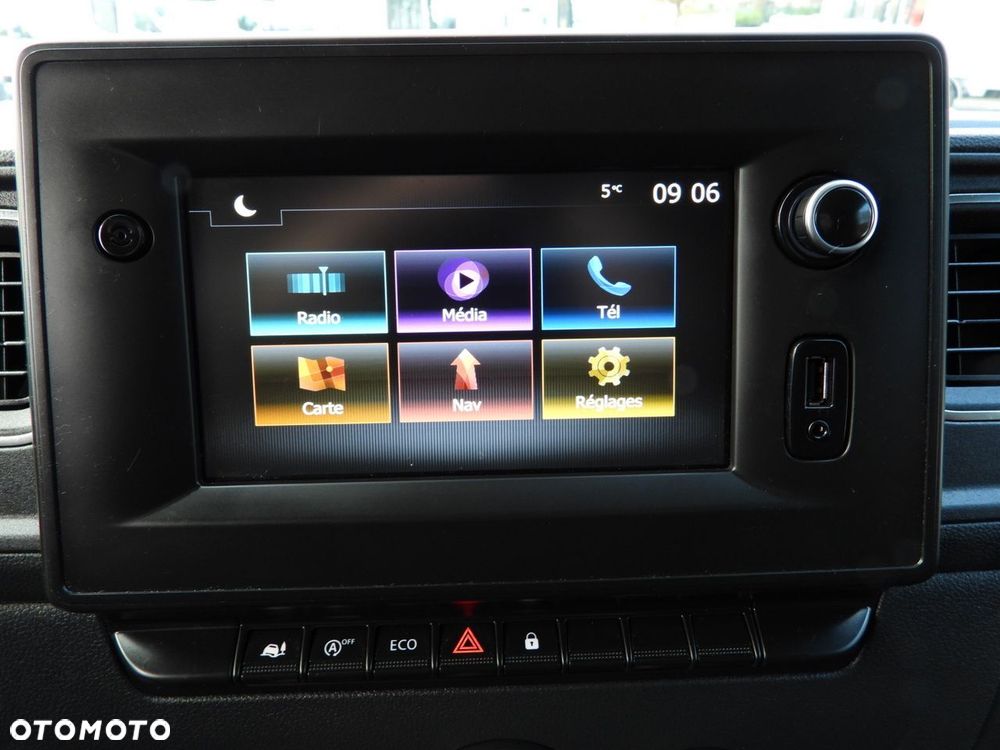 Renault MASTER FURGON CHŁODNIA  -10*C ZASILANIE 230V TEMPOMAT NAWIGACJA LEDY KLIMATYZACJA  150KM - 33