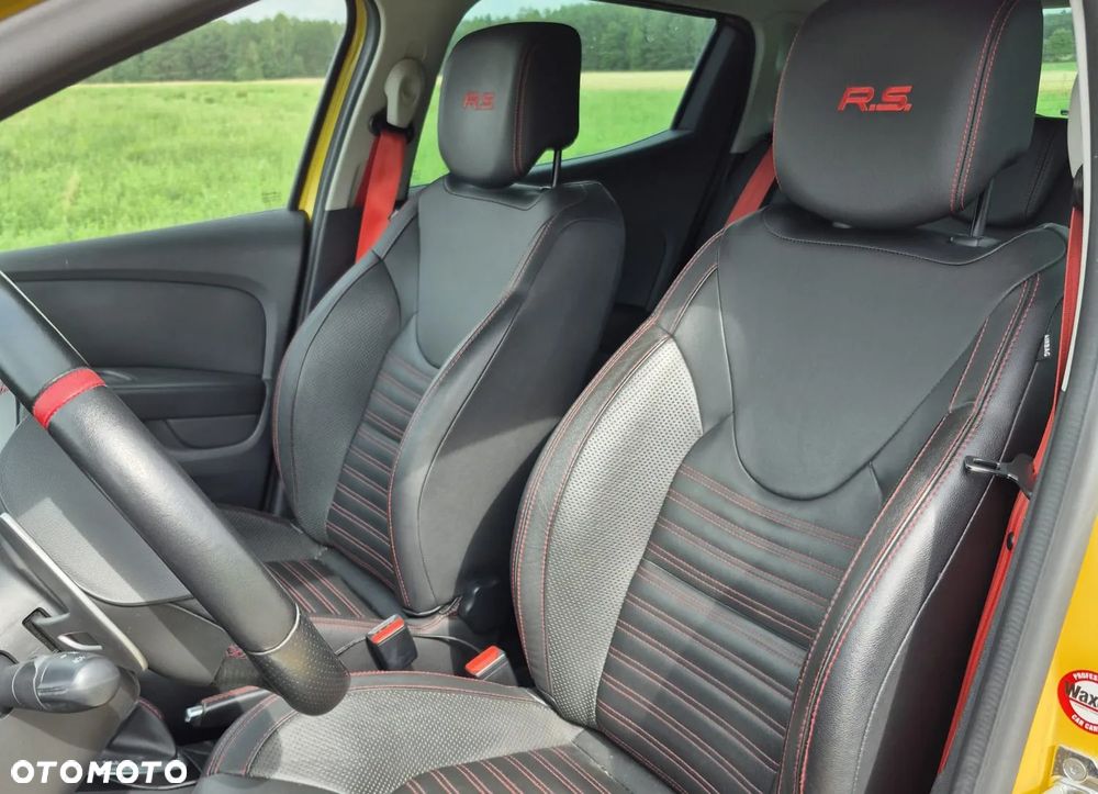Renault Clio 1.6 R.S.Trophy 220 EDC - 12