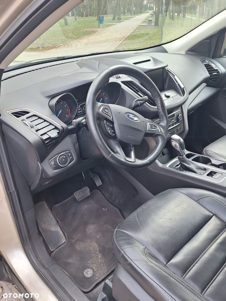 Ford Escape - 12