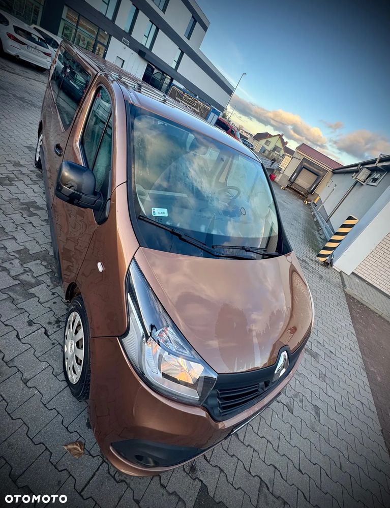 Renault TRAFIC - 9