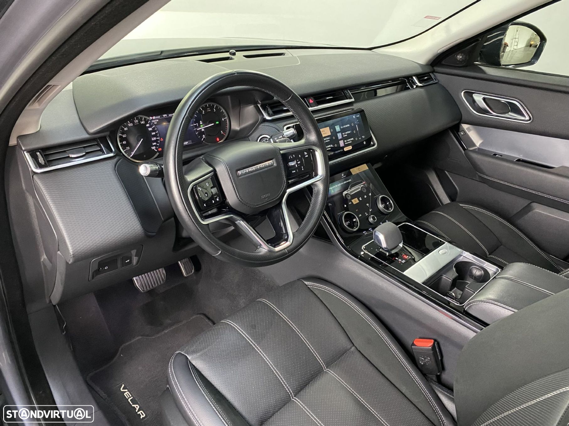 Land Rover Range Rover Velar 2.0 D200 AWD R-Dynamic S - 5