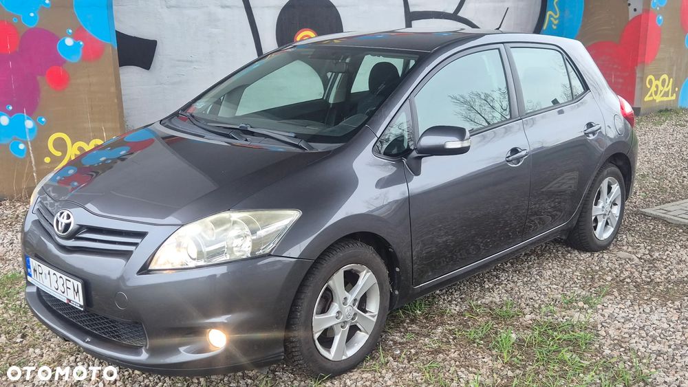 Toyota Auris 1.6 Sol - 5