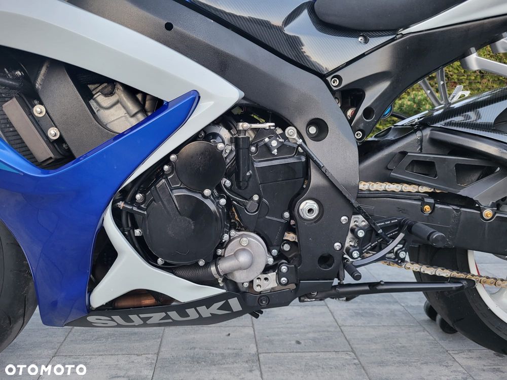 Suzuki GSX-R - 10