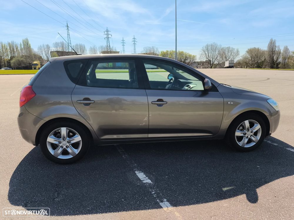 Kia Ceed 1.4 CVVT EX ISG - 7