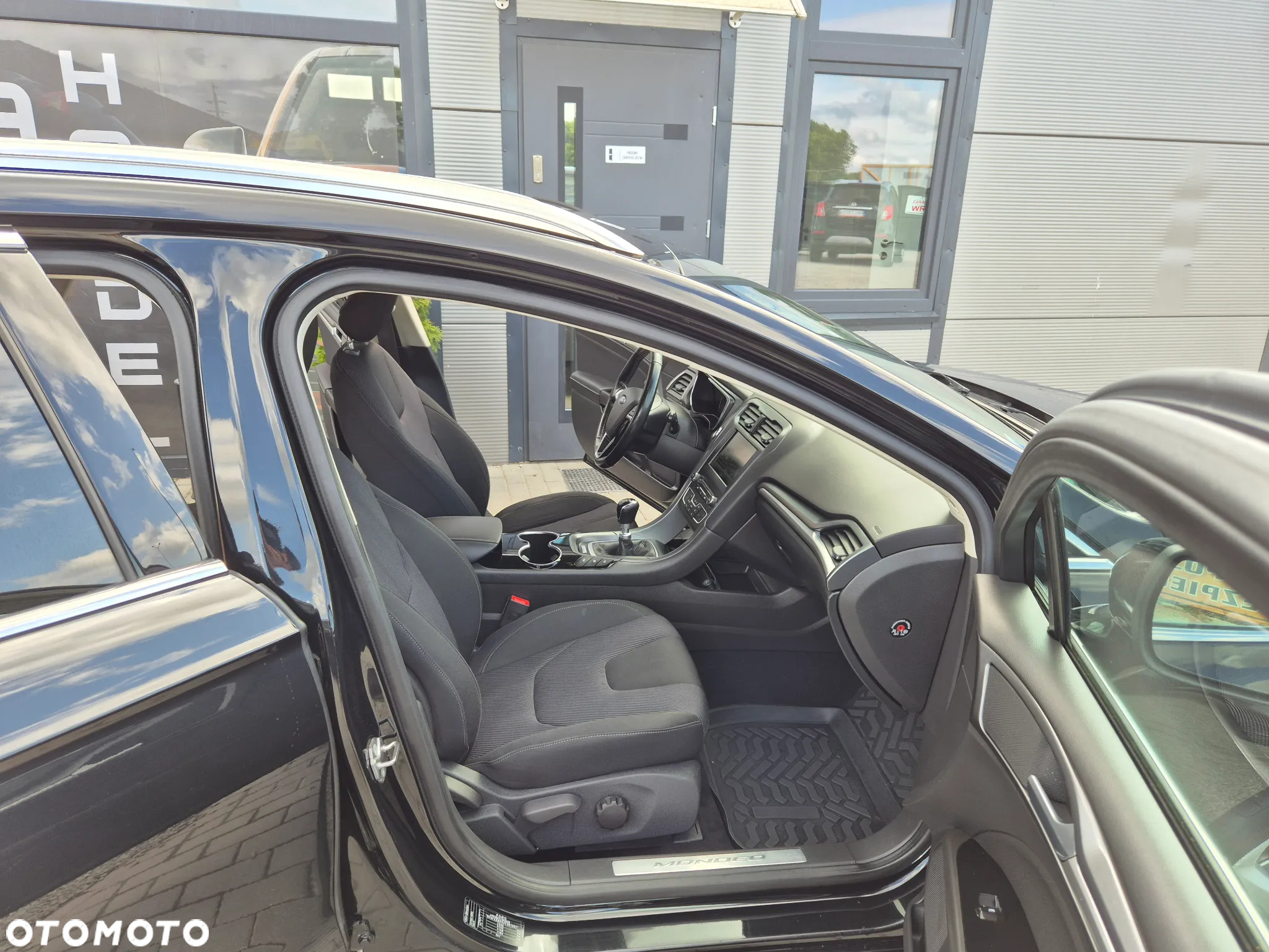 Ford Mondeo Turnier 2.0 TDCi Start-Stopp Titanium - 14