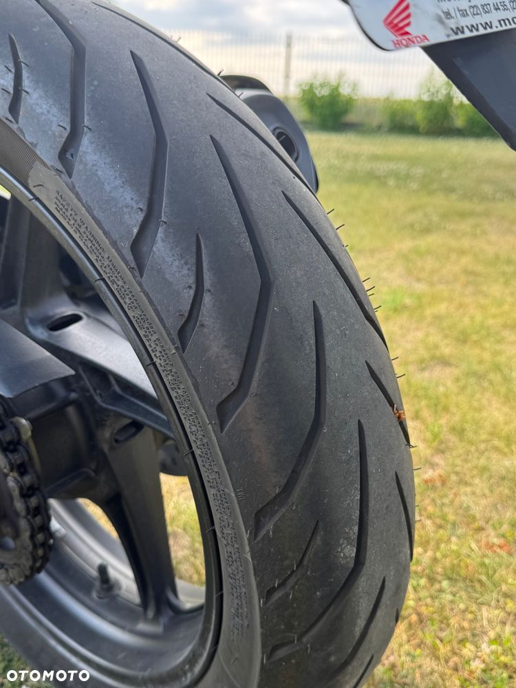 Honda CBR - 8